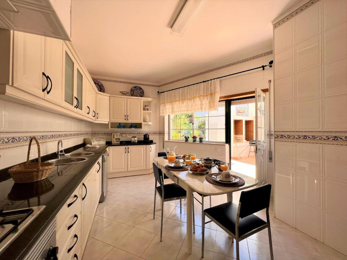 Lagos Typical House By Homing Dış mekan fotoğraf